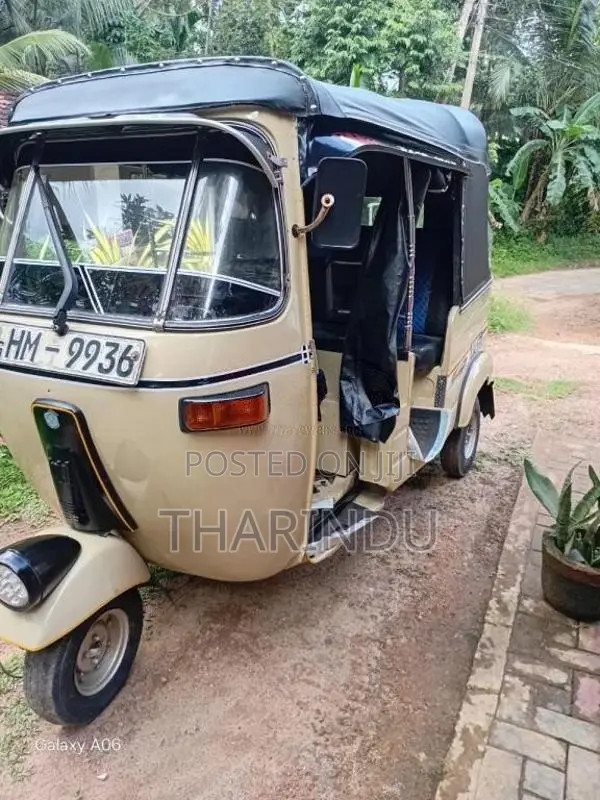 Bajaj RE 2006 Three Wheel (Used)