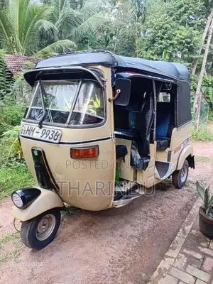 Bajaj RE 2006 Three Wheel (Used)