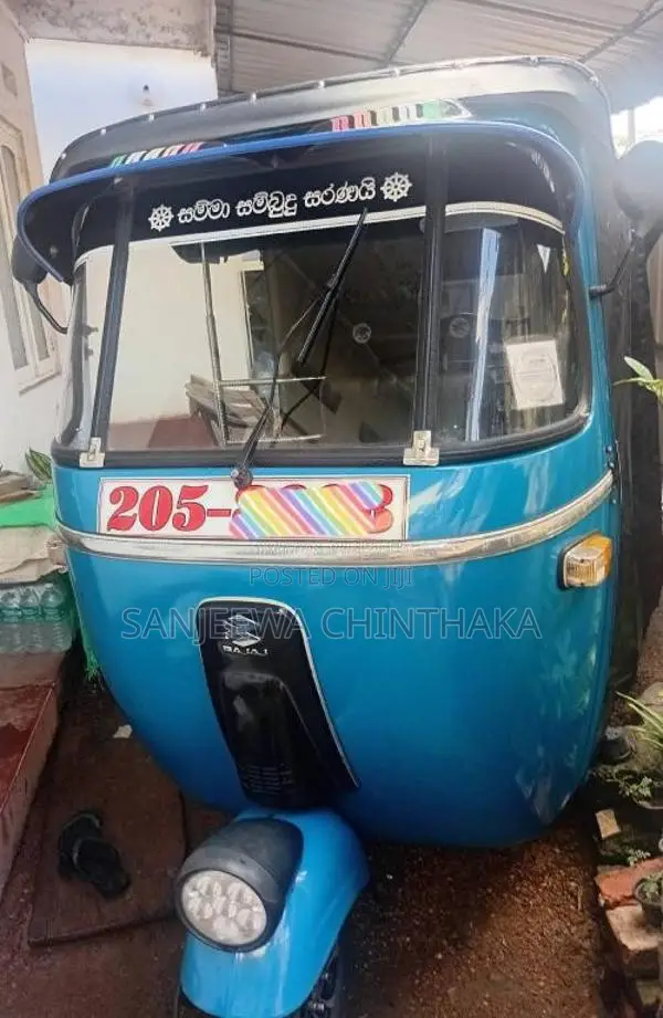 Bajaj 2 stroke 1998 Three Wheel (Used)
