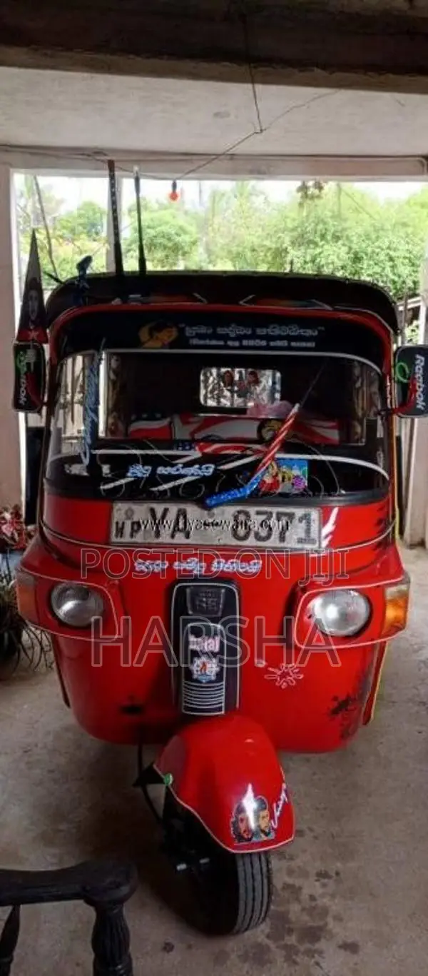 Bajaj Re 2010 Three Wheel (Used)