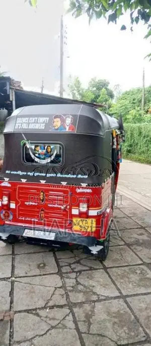 Bajaj Re 2010 Three Wheel (Used)