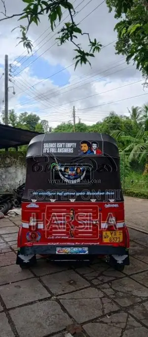 Bajaj Re 2010 Three Wheel (Used)