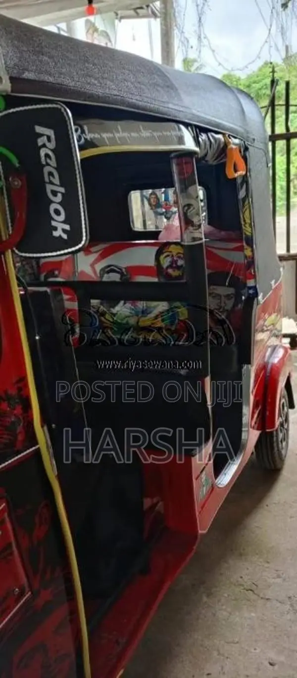 Bajaj Re 2010 Three Wheel (Used)