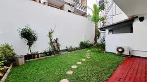 5 Bedrooms House Sale in Colombo 7- PDH170