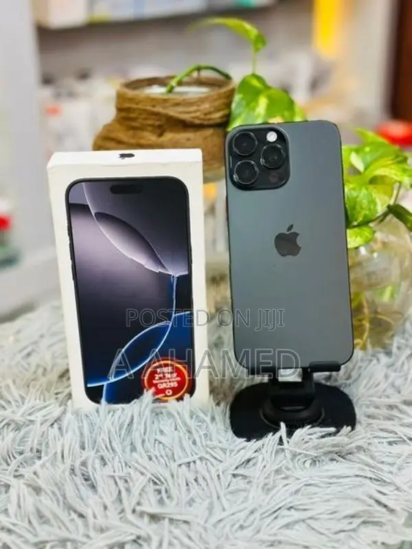 Apple iPhone 16 Pro Max (Used)