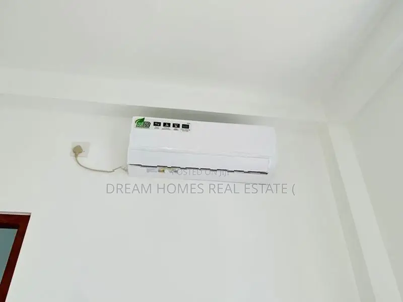 Luxury Brand New House Sale Athurugiriya