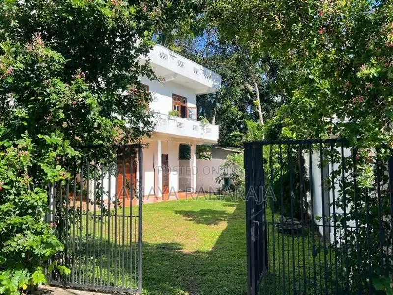 House For Rent In Athurugiriya