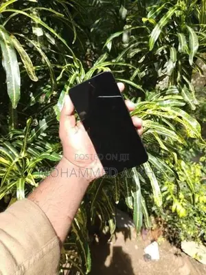 Samsung Galaxy S22+ (Used)