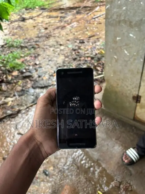Google Pixel 2 (Used)