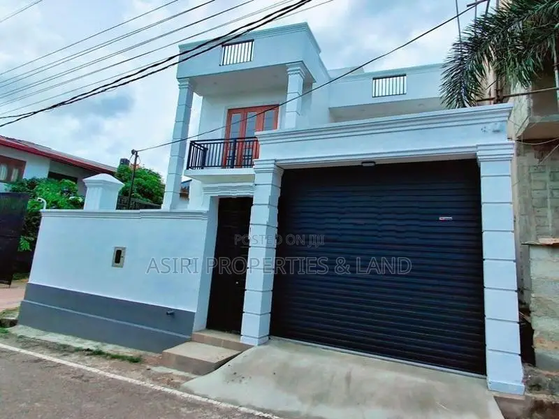Brand new House for Sale in Maharagama Bokundara Road