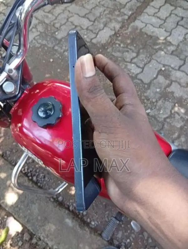 Realme 10 Pro (Used)