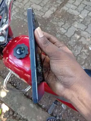 Realme 10 Pro (Used)