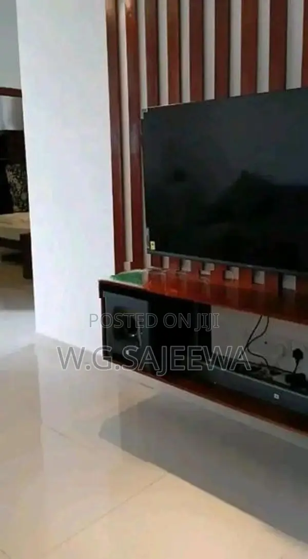 Luxury Apartment rent in Kanadana