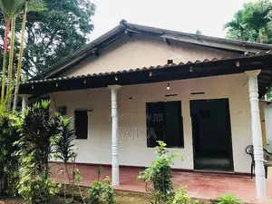 ඌරගස්මංහන්දිය පර්චස් 20 අංග සම්පුර්ණ නිවස සමග ඉඩම විකිනිමට In Bentota