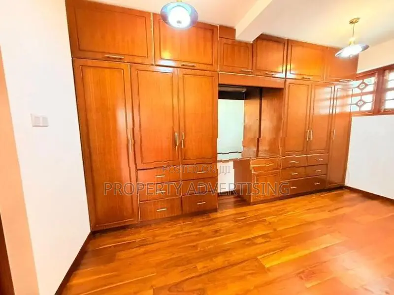 Nawala Prime location Luxury House For Sale