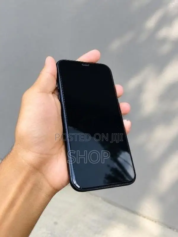 Apple iPhone XR 128GB (Used)