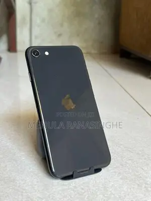 Apple iPhone SE 2 64GB (Used)