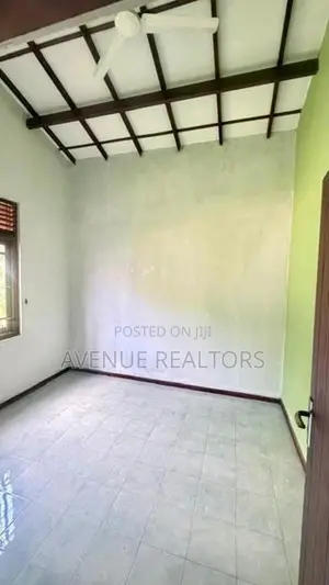 3 Bedroom House for Rent in Kalalgoda, Thalawathugoda (HS5040)