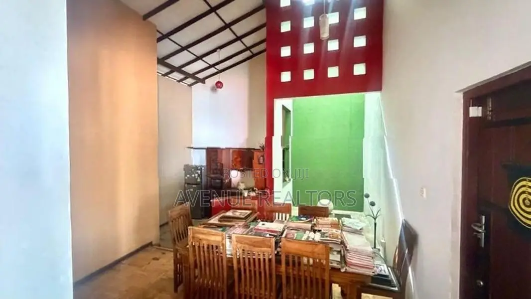 3 Bedroom House for Rent in Kalalgoda, Thalawathugoda (HS5040)