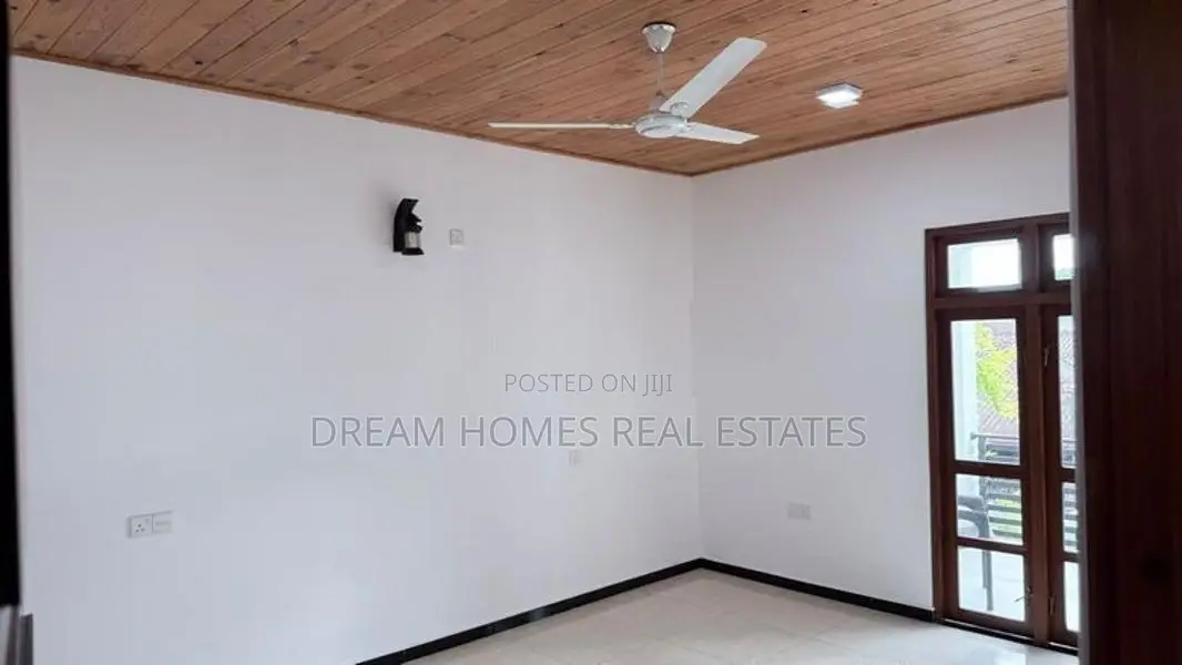 Modern Two-Storey House For Sale – Pannipitiya