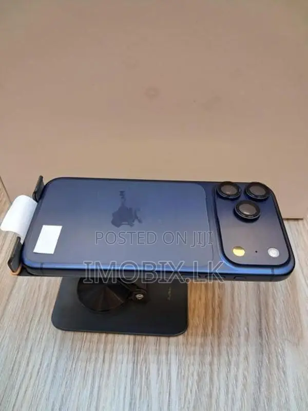 Apple iPhone 17 Pro Max (Used)