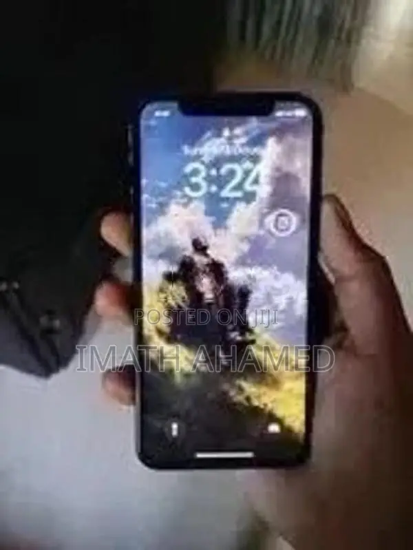 Apple iPhone X (Used)