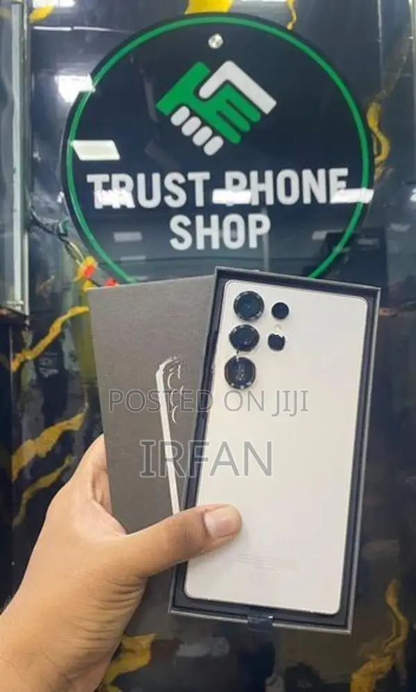 Samsung Galaxy S25 Ultra (Used)