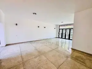 Renovated Luxury 4-Bedroom Residence For Sale In Delkanda, Nugegoda