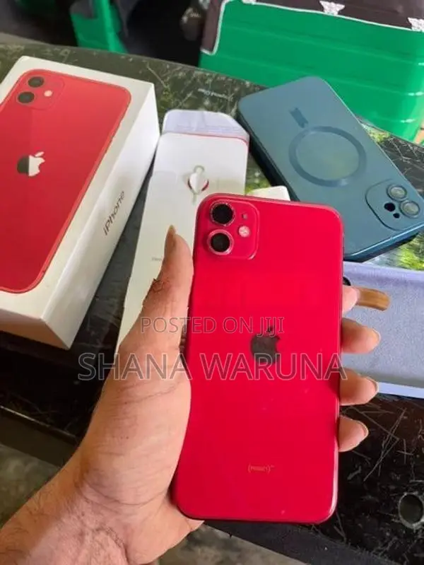 Apple iPhone 11 (Used)