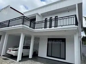 Two Storey Luxury Houses For Sale In Miriswatta