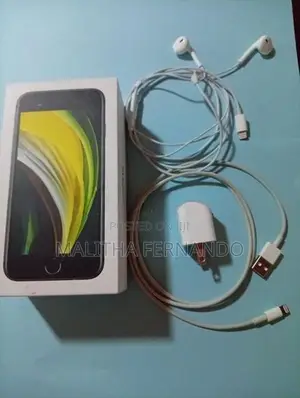 Apple iPhone SE 2 (Used)