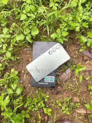 Samsung Galaxy S23 (Used)