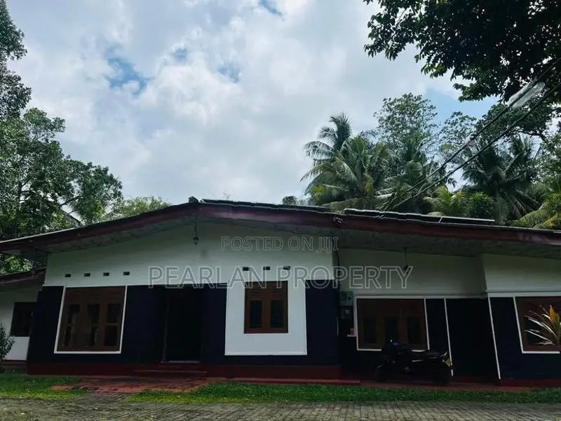 House For Sale In Galle – Ettiligoda