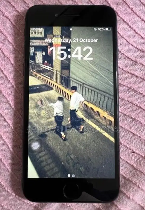 Apple iPhone 8 (Used)