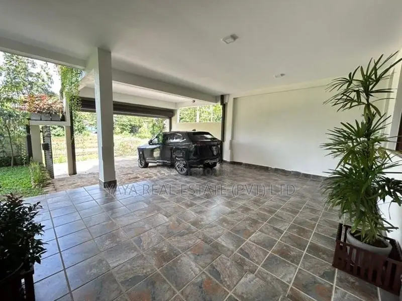 House For Sale IN Thalawathugoda Talawatugoda