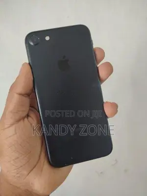 Apple iPhone 7 128GB Full Set (Used)