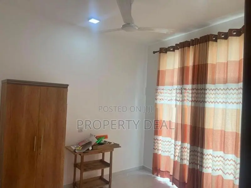 Fully Furnished Apartment for Rent in Colombo 06 PDA325
