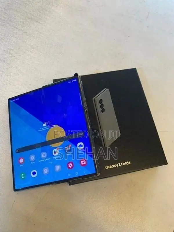 Samsung Galaxy Z Fold 6 256GB (Used)