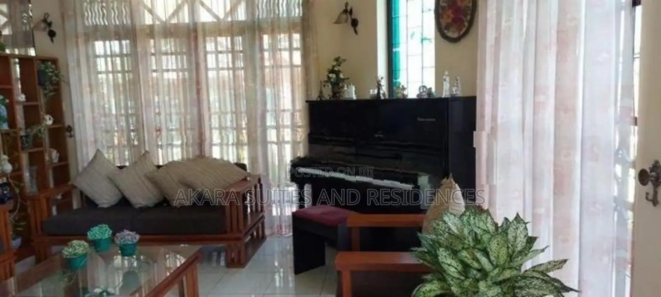 20 Perches - House for Sale HL35964 Wattala