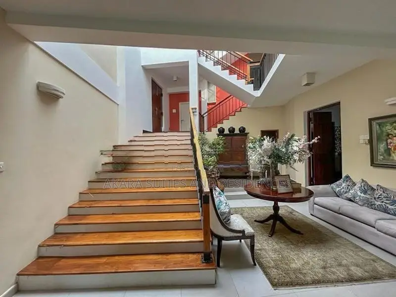 Ethul Kotte - Semi-Furnished House for Sale HL55620