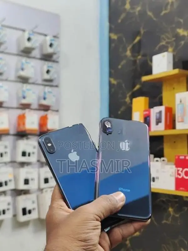 Apple iPhone XS (Used)