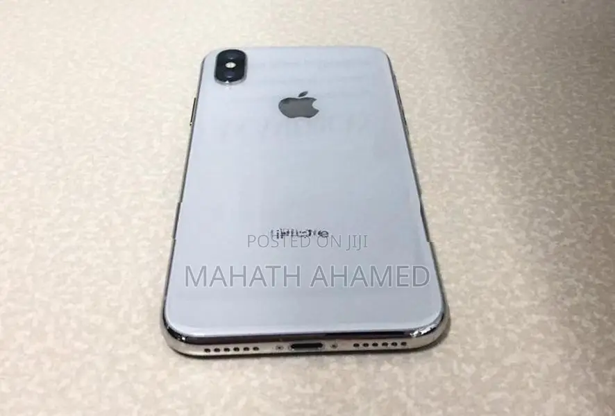 Apple iPhone X (Used)