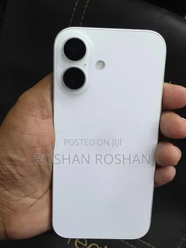 Apple iPhone 16 (Used)