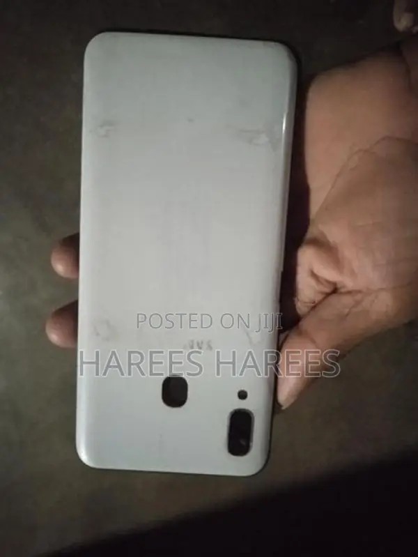 Samsung Galaxy A30 (Used)