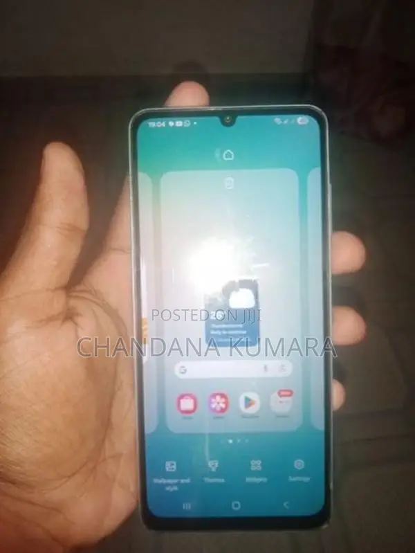 Samsung Galaxy A06 (Used)