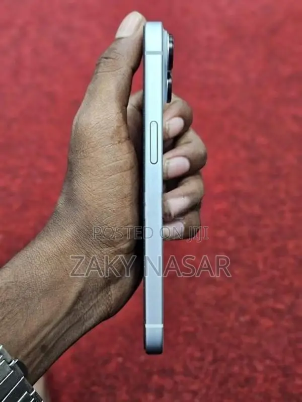 Apple iPhone 15 (Used)