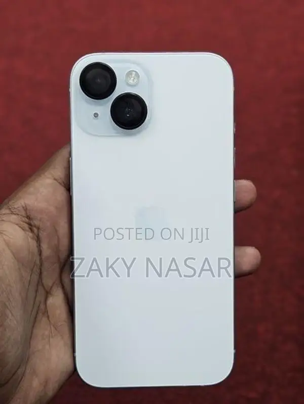 Apple iPhone 15 (Used)