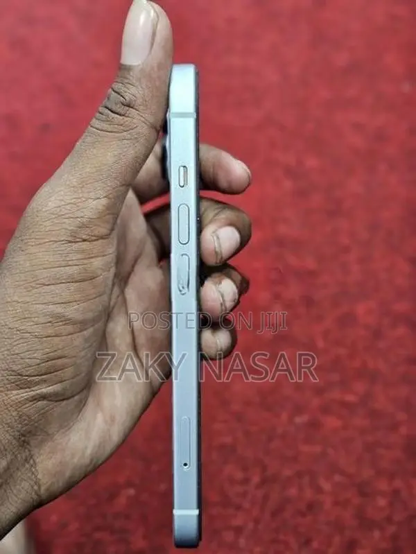Apple iPhone 15 (Used)