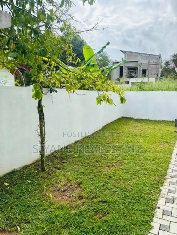 Luxury New House For Sale In Athurugiriya