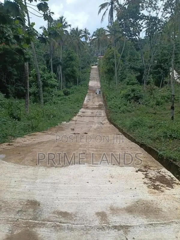 Valuable Land for Sale in Gelioya Meewaladeniya